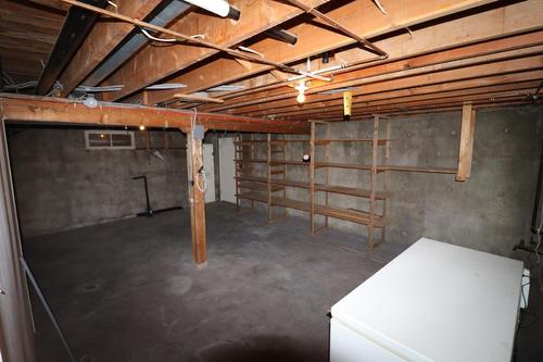 6045 Tower Road, Grand Forks, BC - Indoor Photo Showing Basement