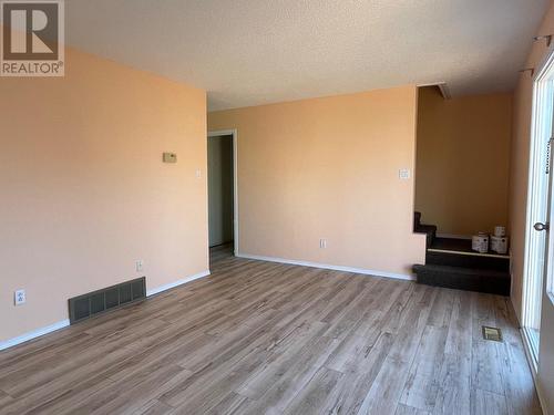 6 5320 Mountainview Drive, Fort Nelson, BC - Indoor Photo Showing Other Room