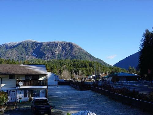 8-500 Muchalat Pl, Gold River, BC - Outdoor