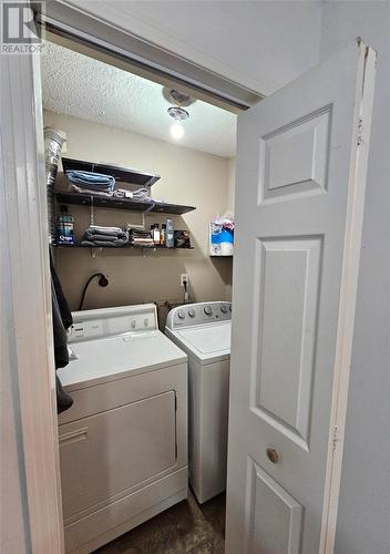 4 Coles Avenue, Steady Brook, NL - Indoor Photo Showing Laundry Room