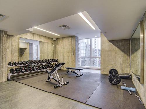 Salle d'exercice - 3401-1050 Rue Drummond, Montréal (Ville-Marie), QC - Indoor Photo Showing Gym Room