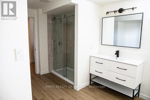 1186 Windbreak St, Kamloops, BC - Indoor Photo Showing Bathroom