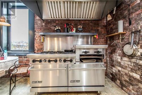 70 Orange Street, Saint John, NB - Indoor Photo Showing Kitchen