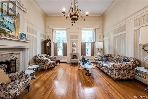 70 Orange Street, Saint John, NB - Indoor Photo Showing Living Room With Fireplace