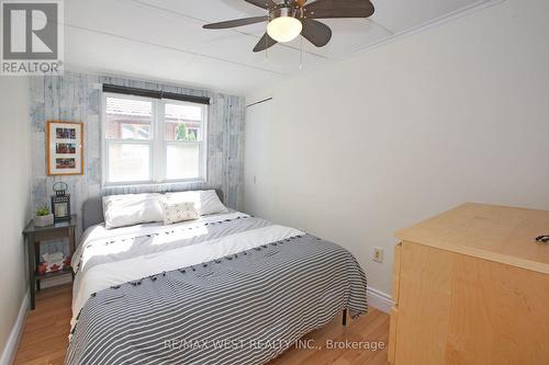 45 32Nd Street N, Wasaga Beach, ON - Indoor Photo Showing Bedroom