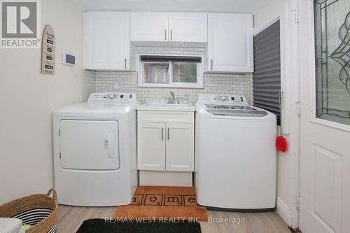 45 32Nd Street N, Wasaga Beach, ON - Indoor Photo Showing Laundry Room