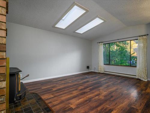 1745 Alice Rd, Nanaimo, BC - Indoor Photo Showing Other Room