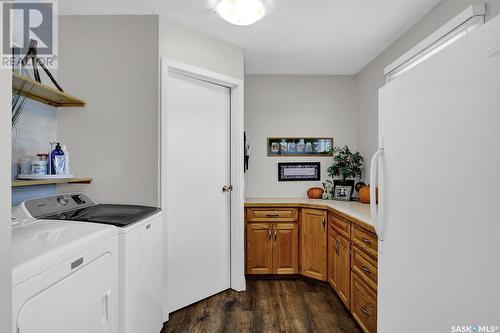 22 Lloyd Crescent, Fillmore, SK - Indoor Photo Showing Laundry Room