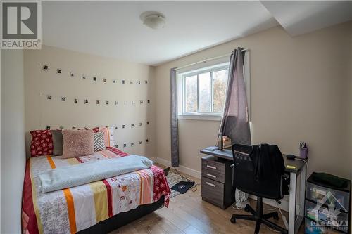 466 Nelson Street, Ottawa, ON - Indoor Photo Showing Bedroom