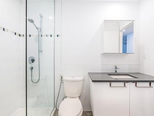 Salle de bains - 506-5175 Av. De Courtrai, Montréal (Côte-Des-Neiges/Notre-Dame-De-Grâce), QC - Indoor Photo Showing Bathroom