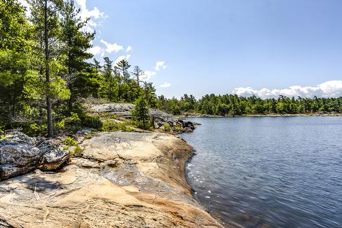  - GEORGIAN BAY, ON 