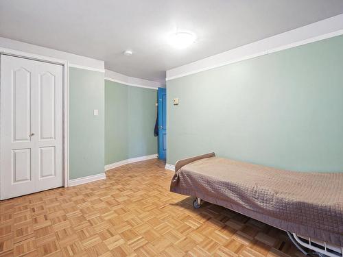 Bedroom - 12720 54E Avenue (R.-D.-P.), Montréal (Rivière-Des-Prairies/Pointe-Aux-Trembles), QC - Indoor Photo Showing Bedroom