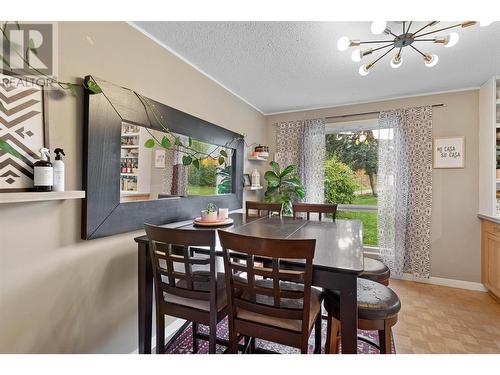 3623 Glencoe Road, West Kelowna, BC - Indoor Photo Showing Dining Room