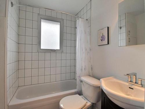 Bathroom - 168 Av. Perrault, Val-D'Or, QC - Indoor Photo Showing Bathroom