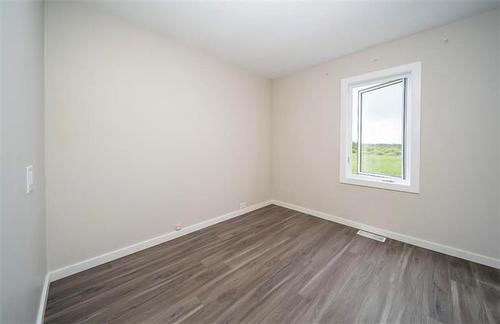 221 Seine River Trail, Marchand, MB - Indoor Photo Showing Other Room