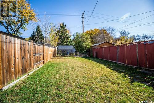 424 J Avenue N, Saskatoon, SK - Outdoor With Backyard