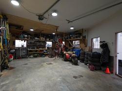 Garage - 