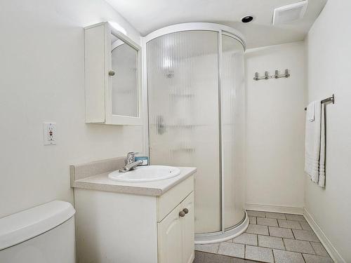 Bathroom - 1113 Rue Émile-Nelligan, Mont-Saint-Hilaire, QC - Indoor Photo Showing Bathroom