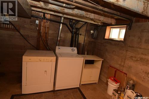 201 7Th Street, Star City, SK - Indoor Photo Showing Laundry Room