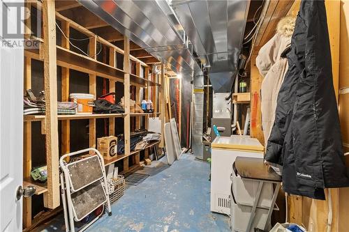 24 Alta Vista Drive, Prescott, ON - Indoor Photo Showing Laundry Room