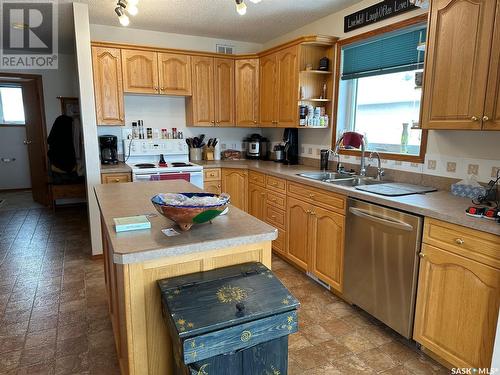 115 Carson Bay, Lampman, SK - Indoor Photo Showing Kitchen With Double Sink