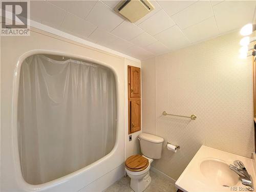 154 Spur No 1 Road, Bocabec, NB - Indoor Photo Showing Bathroom
