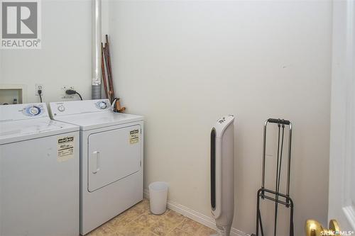 201 1901 Victoria Avenue, Regina, SK - Indoor Photo Showing Laundry Room