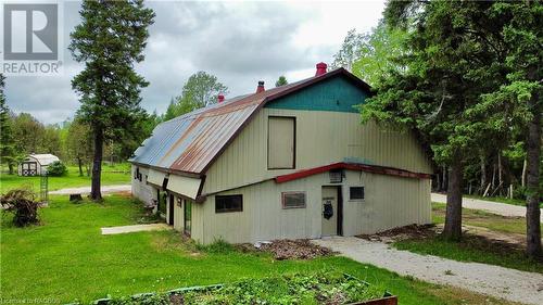 315338 Highway 6, Chatsworth, ON - Outdoor