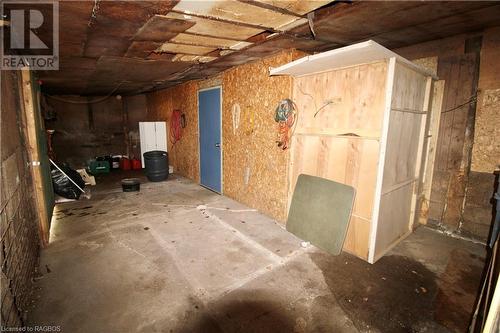 315338 Highway 6, Chatsworth, ON - Indoor Photo Showing Basement