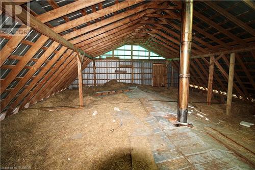 315338 Highway 6, Chatsworth, ON - Indoor Photo Showing Other Room