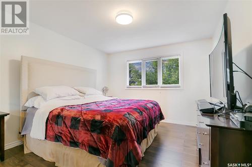 182 Lincoln Drive, Regina, SK - Indoor Photo Showing Bedroom