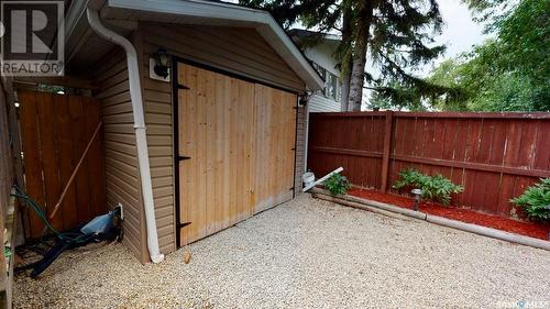 182 Lincoln Drive, Regina, SK - Outdoor With Exterior