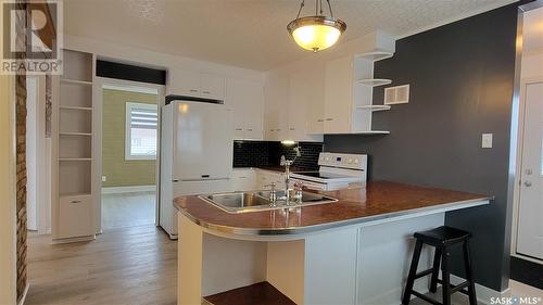 839 Main Street, Humboldt, SK - Indoor Photo Showing Kitchen With Double Sink
