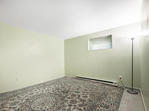 Chambre Ã Â coucher - 4590 Rue Aurèle, Longueuil (Saint-Hubert), QC - Indoor Photo Showing Bedroom