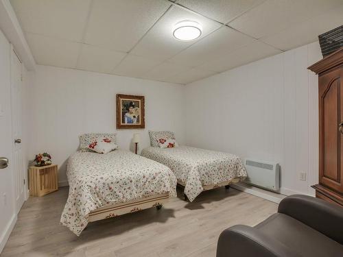 Chambre Ã Â coucher - 894 Ch. Du Marcheur, Notre-Dame-De-La-Merci, QC - Indoor Photo Showing Bedroom