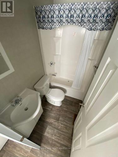 #Stan012 -1235 Villiers Line, Otonabee-South Monaghan, ON - Indoor Photo Showing Bathroom