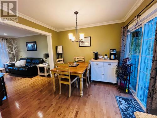 10 Kelly Place, Grand Falls-Windsor, NL - Indoor Photo Showing Dining Room