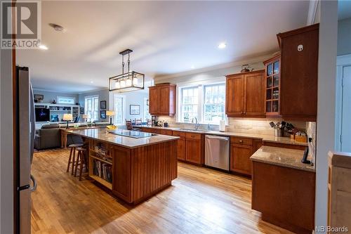 185 Pleasant Avenue, Sussex, NB - Indoor Photo Showing Kitchen