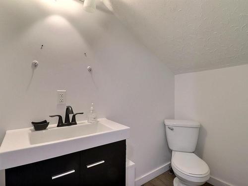 Salle d'eau - 431 Rue Royale, Malartic, QC - Indoor Photo Showing Bathroom