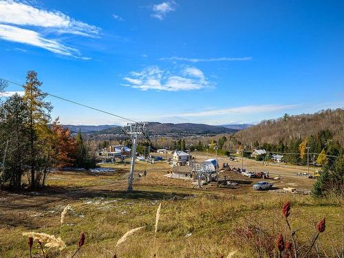 Nearby - 235 Ch. De Cortina, Piedmont, QC - Outdoor With View