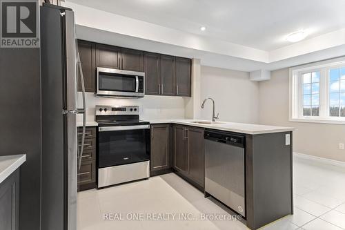 #23B -85 Mullin Dr, Guelph, ON - Indoor Photo Showing Kitchen With Stainless Steel Kitchen