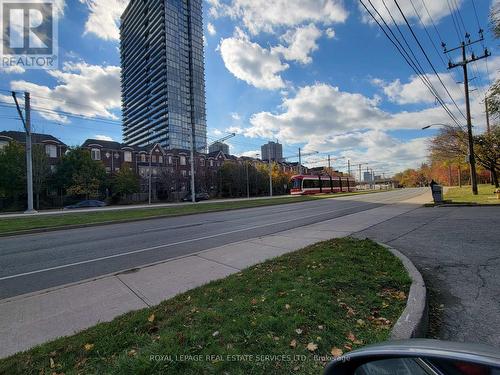 #239 -22 Southport St, Toronto, ON - Outdoor