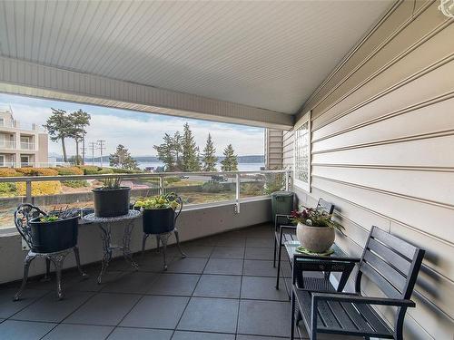 104-350 Island Hwy South, Campbell River, BC - Outdoor With Deck Patio Veranda With Exterior