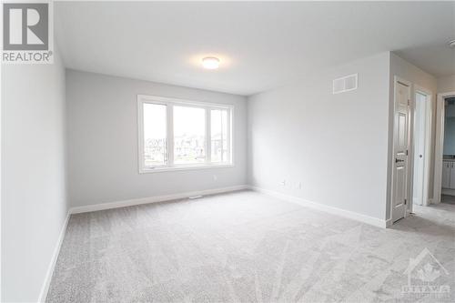 320 Meynell Road, Ottawa, ON - Indoor Photo Showing Other Room