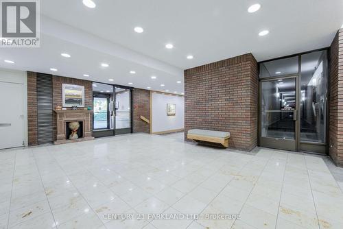 #403 -50 Baif Blvd, Richmond Hill, ON - Indoor Photo Showing Other Room With Fireplace