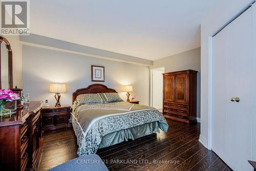 #403 -50 Baif Blvd, Richmond Hill, ON - Indoor Photo Showing Bedroom