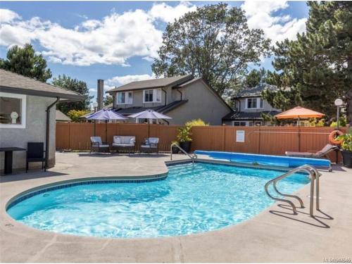 5-2070 Amelia Ave, Sidney, BC - Outdoor With In Ground Pool With Backyard