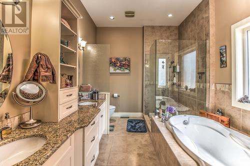 304 Cordon Place, Vernon, BC - Indoor Photo Showing Bathroom