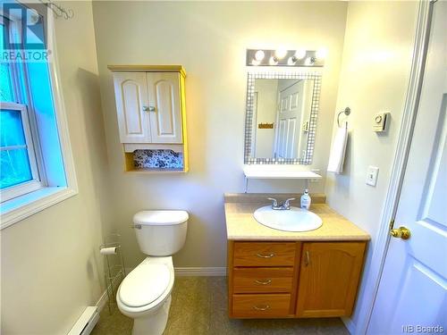 1901 Route 755, Tower Hill, NB - Indoor Photo Showing Bathroom