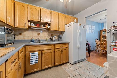 21 East Avenue S|Unit #304, Hamilton, ON - Indoor Photo Showing Kitchen With Double Sink